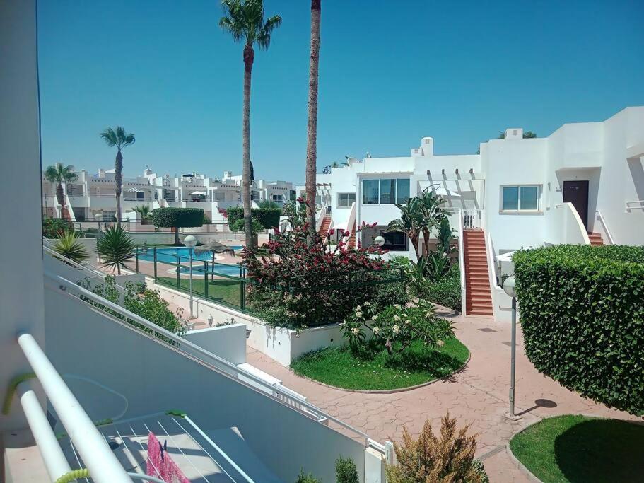 Precioso Apartamento Con Piscina Y Garage Palomares  Luaran gambar
